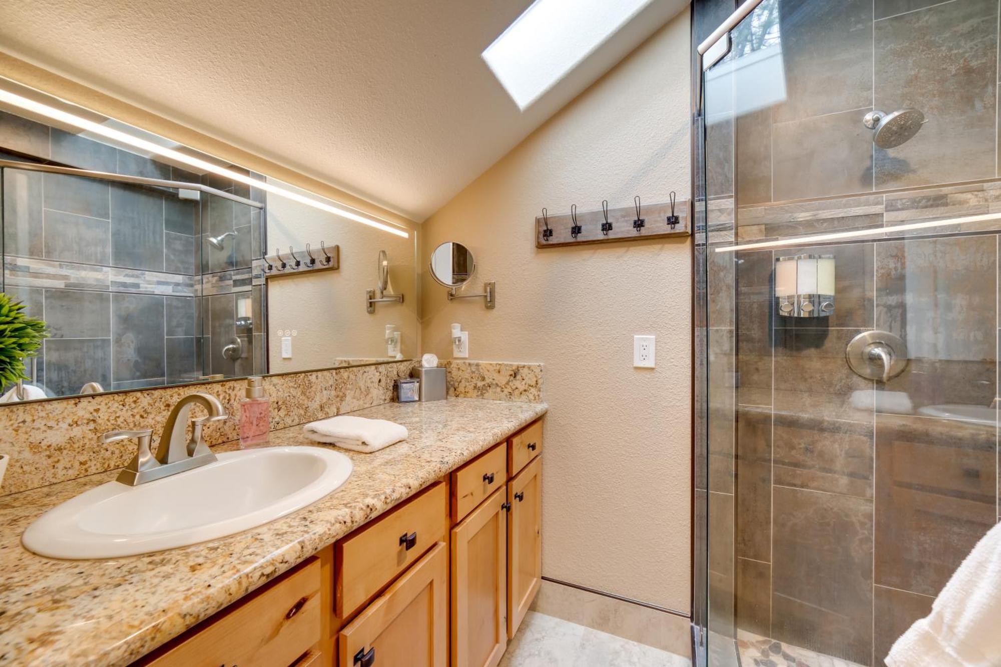 Sleek Reno-Lake Tahoe Retreat, 4 Mi To Ski Mt Rose Zewnętrze zdjęcie