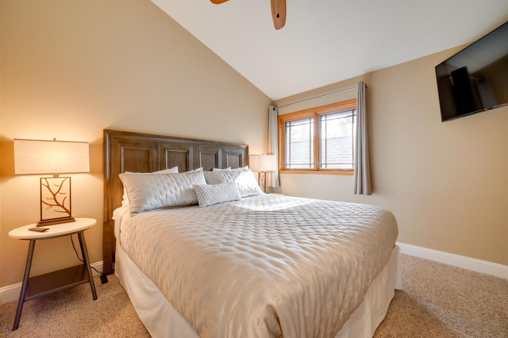 Sleek Reno-Lake Tahoe Retreat, 4 Mi To Ski Mt Rose Zewnętrze zdjęcie
