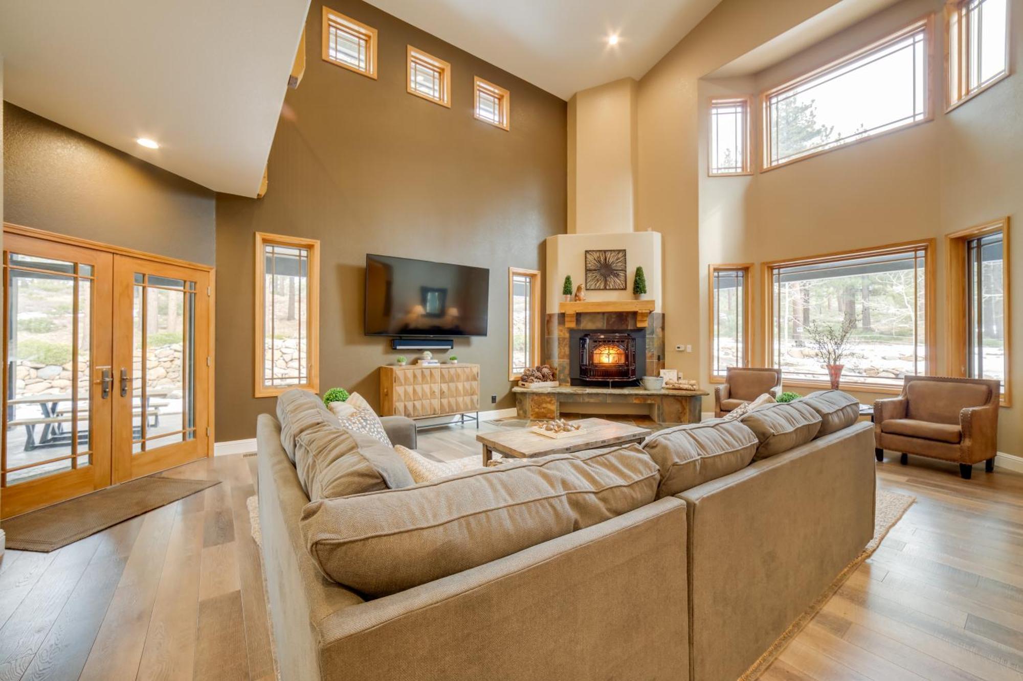 Sleek Reno-Lake Tahoe Retreat, 4 Mi To Ski Mt Rose Zewnętrze zdjęcie